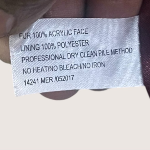 Faux Fur Cropped Coat - Picture 15 of 15